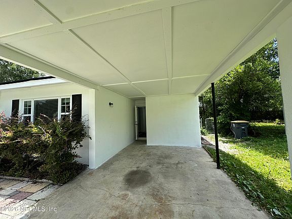 2nd image of 6226 MERCER Circle E