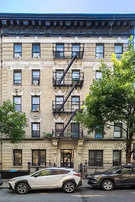 Sold by Compass | media 2