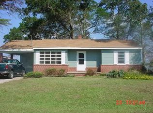 195 Riverside Dr, Sneads Ferry, NC 28460