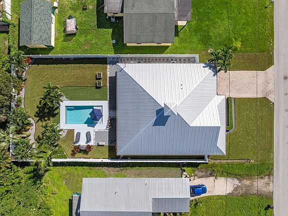 3rd image of 1119 SW 34th Street