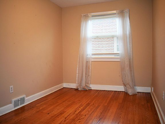 5th image of 114 W Eagle Rd #116