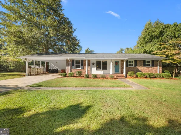 403 Park Dr, Waynesboro, GA 30830