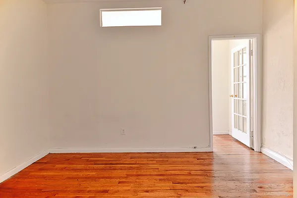 Rented by J Misrahi Realty Corp | media 32