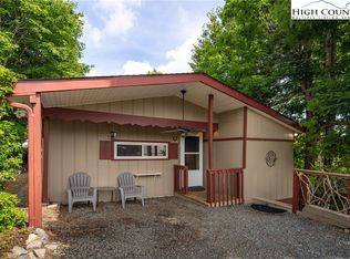 335 Snowshoe Loop, Newland, NC 28657