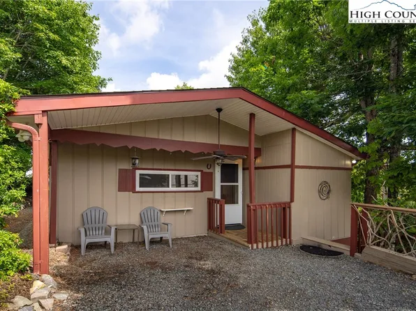 335 Snowshoe Loop, Newland, NC 28657
