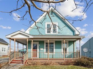 1735 D St SW, Cedar Rapids, IA 52404