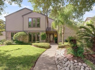 16314 Laurelfield Dr, Houston, TX 77059