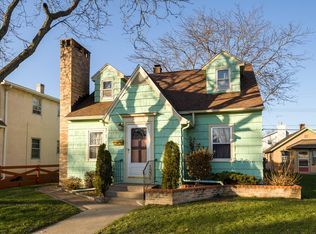 1907 Green Bay St, La Crosse, WI 54601