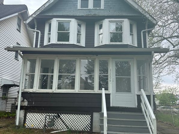 13006 Woodside Ave, Cleveland, OH 44108