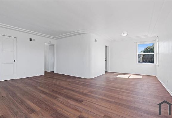 2nd image of 6418 Brynhurst Ave #6420-1/2
