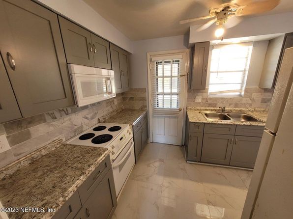 1540 El Prado Rd APT 4