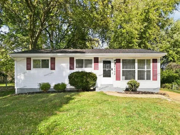 8509 Steve Ave, Hazelwood, MO 63042