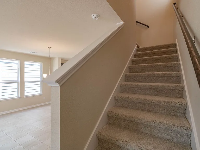 1660 Coral Sunrise — Photo 9