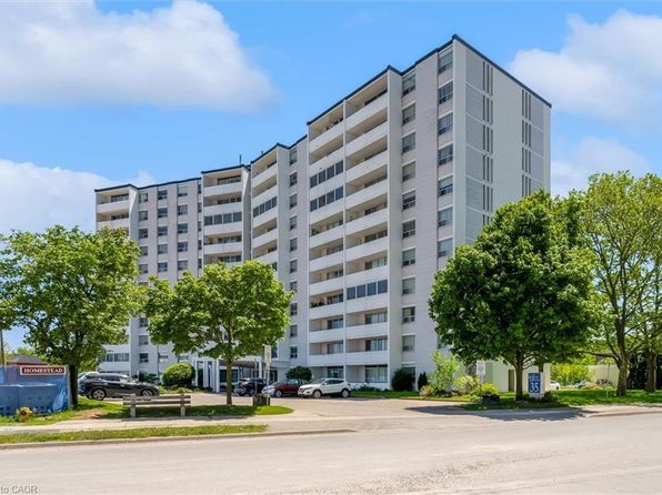 35 Towering Heights Blvd #1007, Saint Catharines, ON L2T 3G8