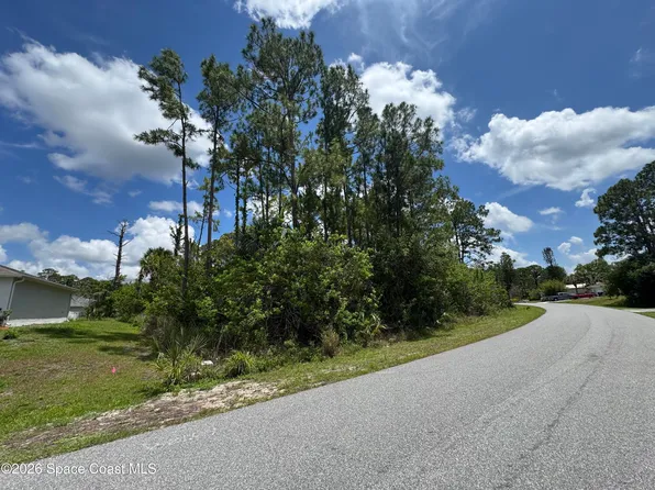 1872 Red Bud Cir NW, Palm Bay, FL 32907