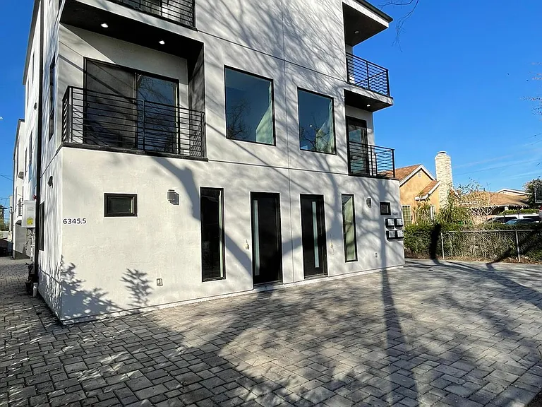 6345 Farmdale Ave #1/2 — Photo 1