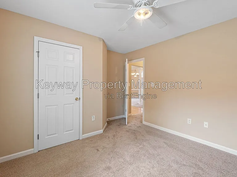 803 Bell Springs Ct — Photo 22