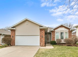 13855 Sahler St, Omaha, NE 68164