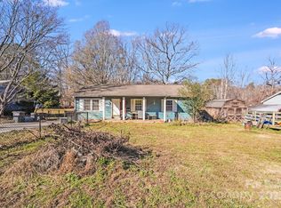 4307 Freeport Dr, Gastonia, NC 28052