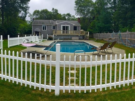 2nd image of 53 Yale Ave