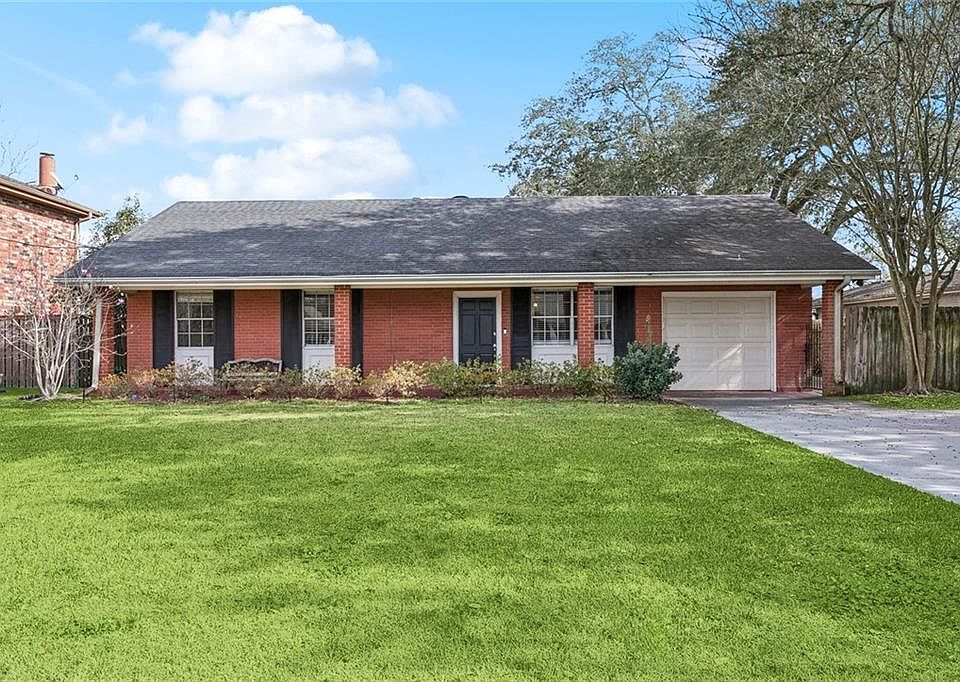 1st image of 107 Tinsley Dr