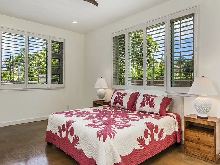 1242 Aalapapa Dr — Photo 18