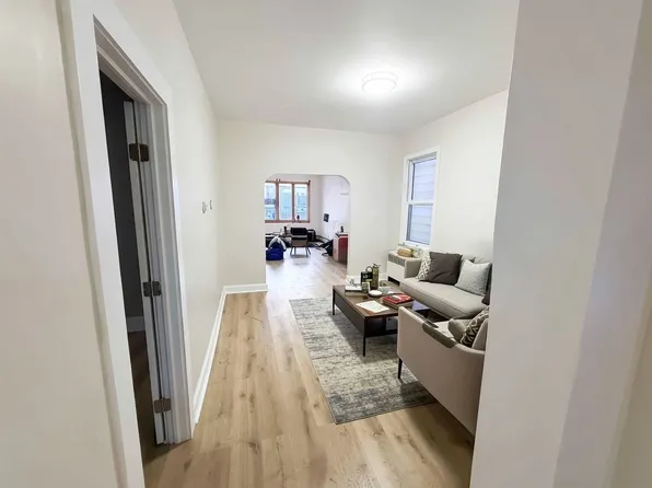 71 W 17th St, Bayonne, NJ 07002