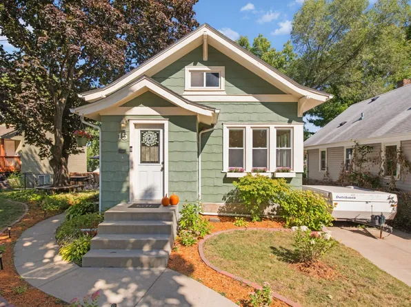 15 Winona St W, Saint Paul, MN 55107