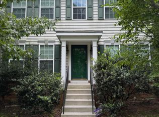 12489 Pfitzner Ct, Woodbridge, VA 22192