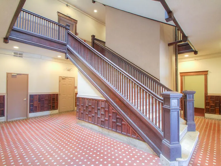 921 William H Taft Rd — Photo 23