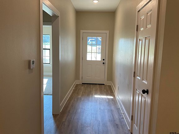 3rd image of 9505 W Lakeshore Dr