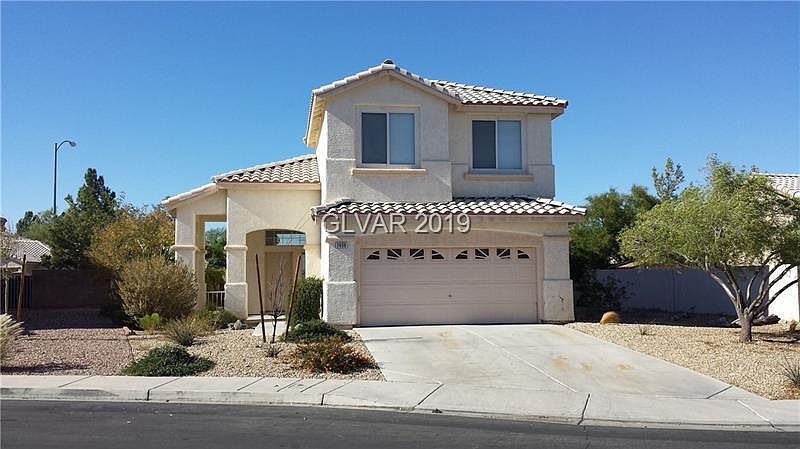 1st image of 2698 Park Creek Ln