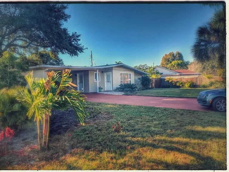 3530 Schwalbe Dr — Photo 1