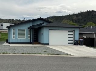 1590 Chestnut Ave, Merritt, BC V1K0A9