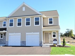 8122 J Carl Williams Blvd, Harrisburg, PA 17112