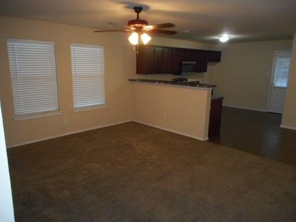 4th image of 753 E Kirnwood Dr