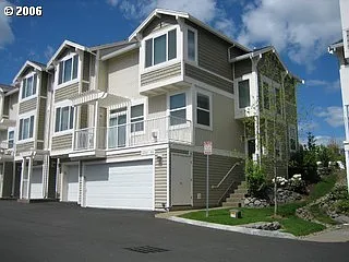 14701 SW Beard Rd Unit 104 photo 1