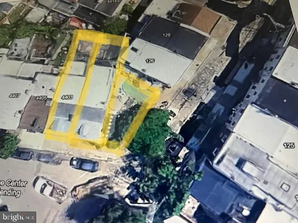 4401 Baker St, Philadelphia, PA 19127