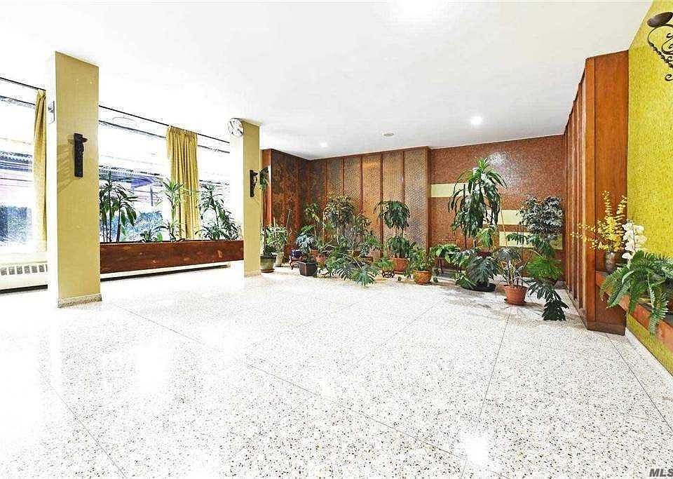 2nd image of 160-10 89th Ave APT 15L