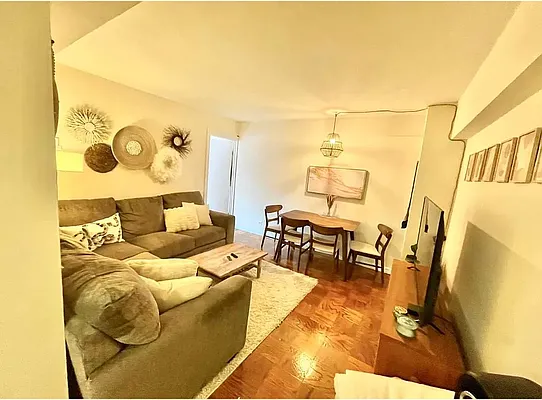 Rented by Olympia House Delaware LP | media 9