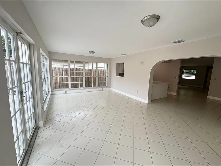 14739 SW 102nd Ter — Photo 8