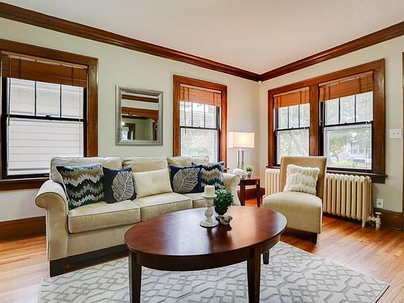4th image of 1423 Charles Ave