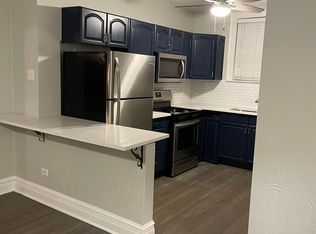 1419 W Touhy Ave APT 5, Park Ridge, IL 60068