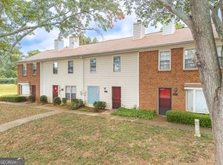 151 Old Ferry Way, Roswell, GA 30076