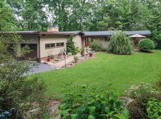 38 Brushy Hill Rd, Woodbury, CT 06798