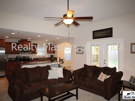 5th image of 2511 Fiddlers Cir