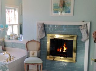 2034 Mayfair McLean Ct, Falls Church, VA 22043