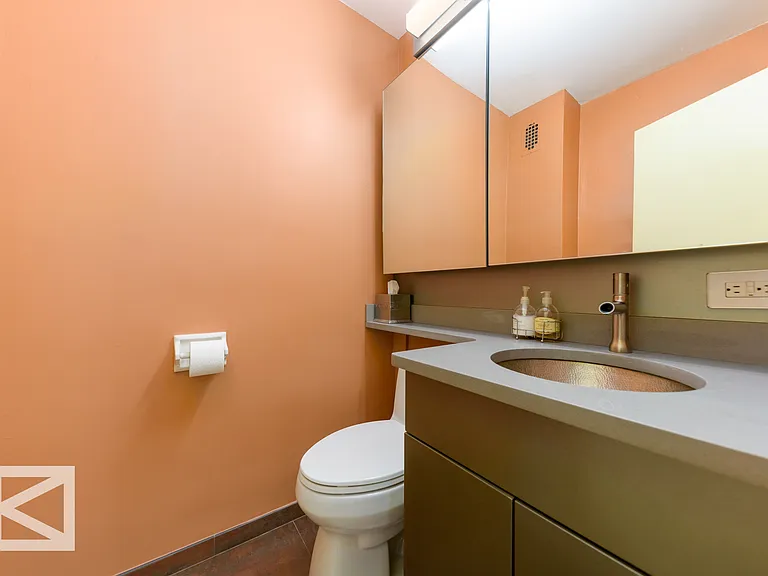 155 W 68th St #1203 — Photo 7