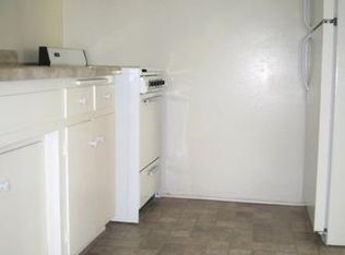 1165 E Hollyvale St APT 6, Azusa, CA 91702