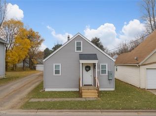 2315 Maple Ave NE, Canton, OH